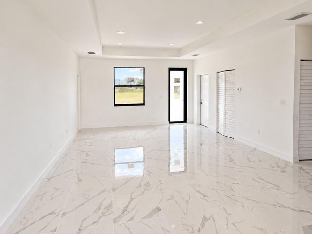 1107 NW 9TH AVENUE, Cape Coral, FL 33993