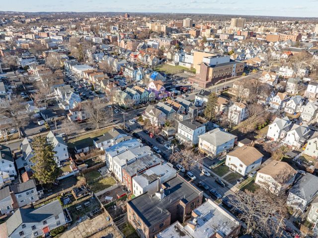 164 W 2nd Street, Mount Vernon, NY 10550