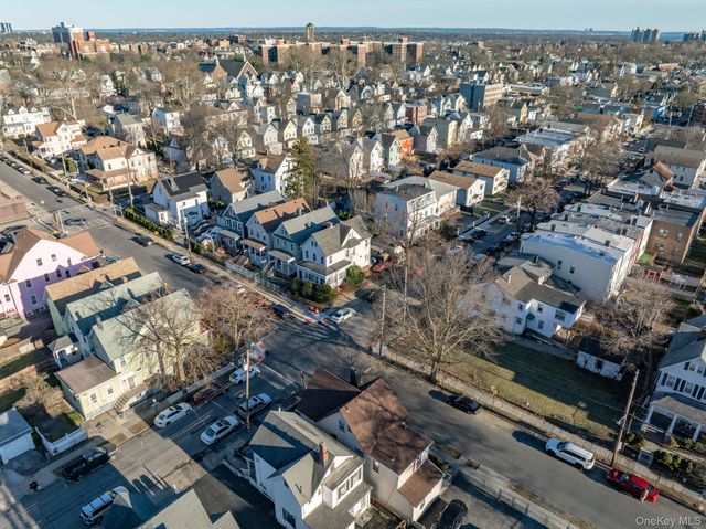 164 W 2nd Street, Mount Vernon, NY 10550