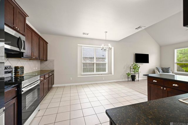 10709 Braves Ave, Denham Springs, LA 70726