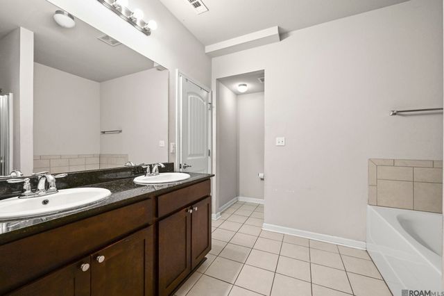 10709 Braves Ave, Denham Springs, LA 70726