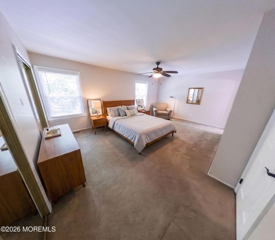 4 Vassar Place, Morganville, NJ 07751