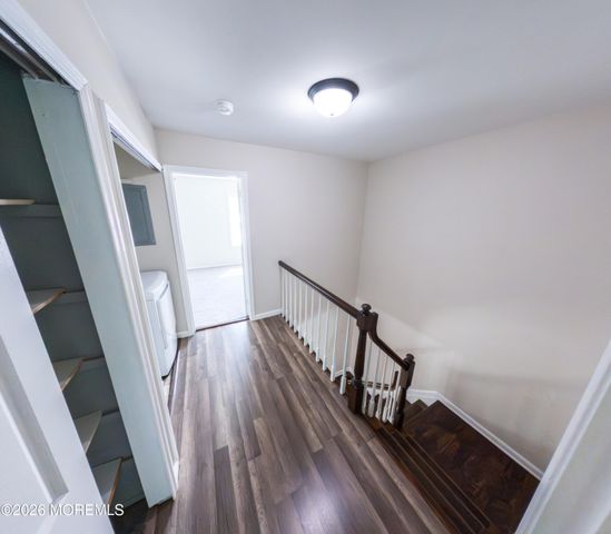 4 Vassar Place, Morganville, NJ 07751