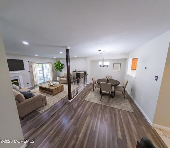 4 Vassar Place, Morganville, NJ 07751