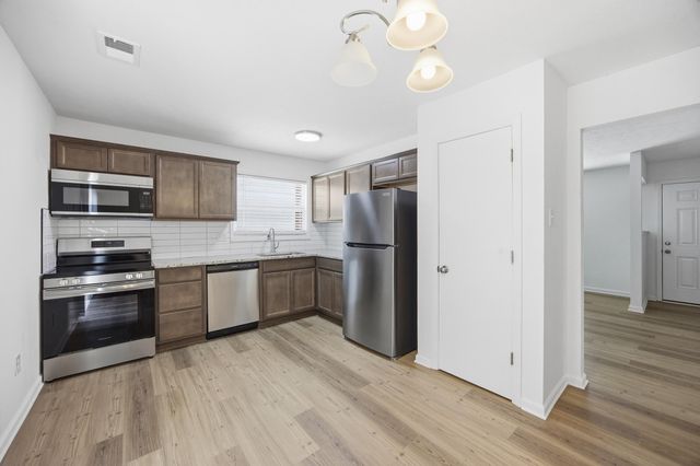 3304 Fall Court, Lexington, KY 40515