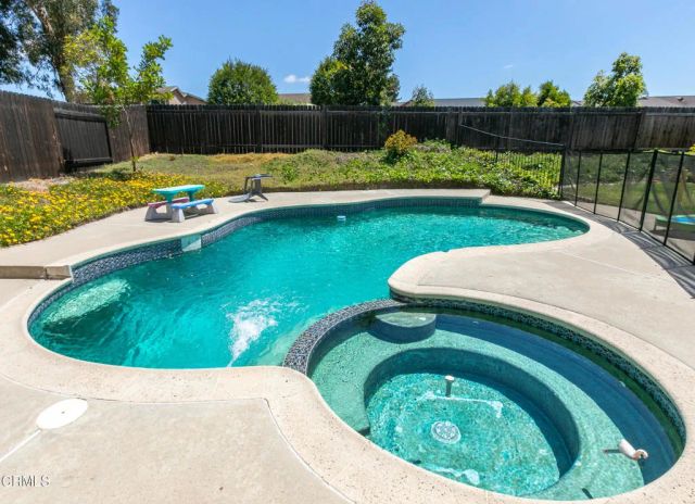 2190 Klamath Drive, Camarillo, CA 93010