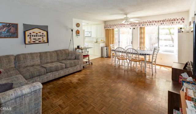 2190 Klamath Drive, Camarillo, CA 93010