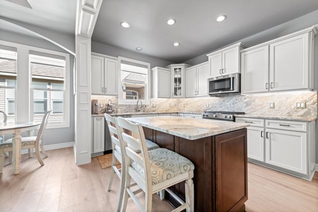 21186 Lilac Lane 155, Clinton Township, MI 48036
