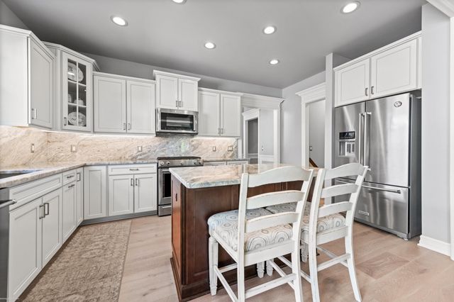 21186 Lilac Lane 155, Clinton Township, MI 48036