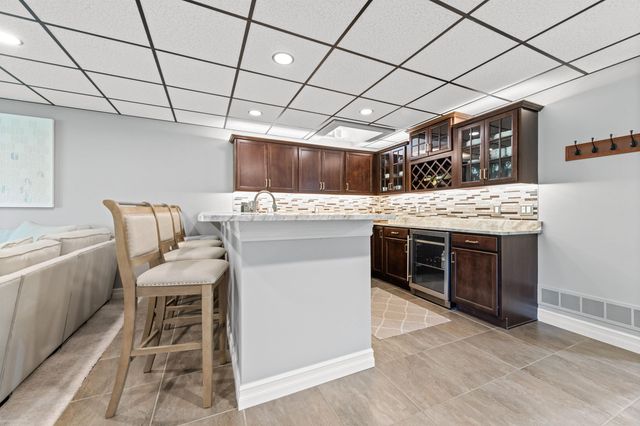 21186 Lilac Lane 155, Clinton Township, MI 48036