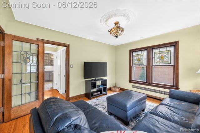 120 Superior Boulevard, Wyandotte, MI 48192