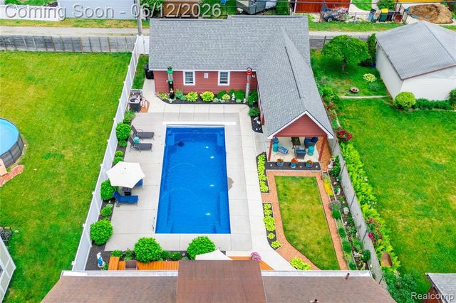 120 Superior Boulevard, Wyandotte, MI 48192