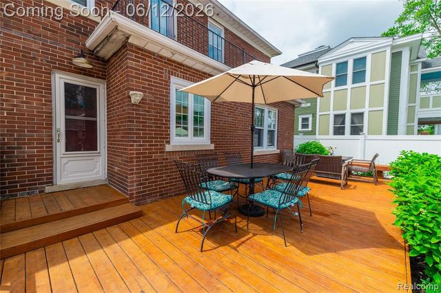 120 Superior Boulevard, Wyandotte, MI 48192