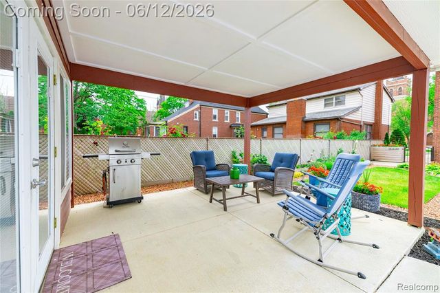 120 Superior Boulevard, Wyandotte, MI 48192