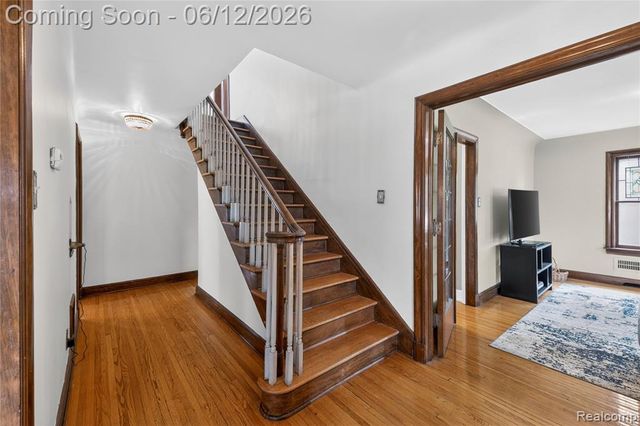 120 Superior Boulevard, Wyandotte, MI 48192
