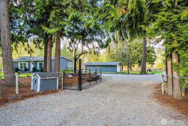 4705 354th Street E, Eatonville, WA 98328