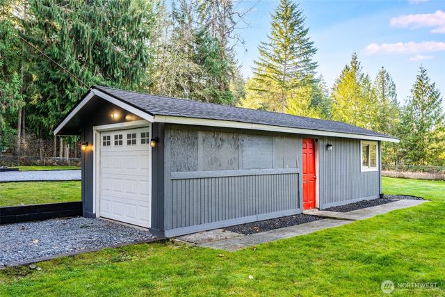 4705 354th Street E, Eatonville, WA 98328