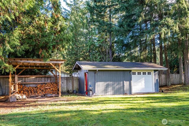 4705 354th Street E, Eatonville, WA 98328