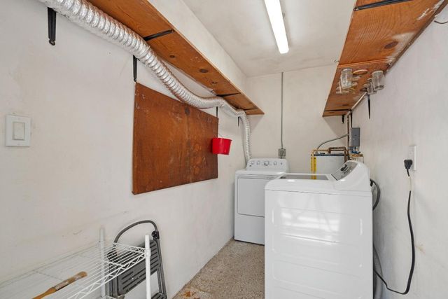 315 SW 6th Court, Boynton Beach, FL 33426