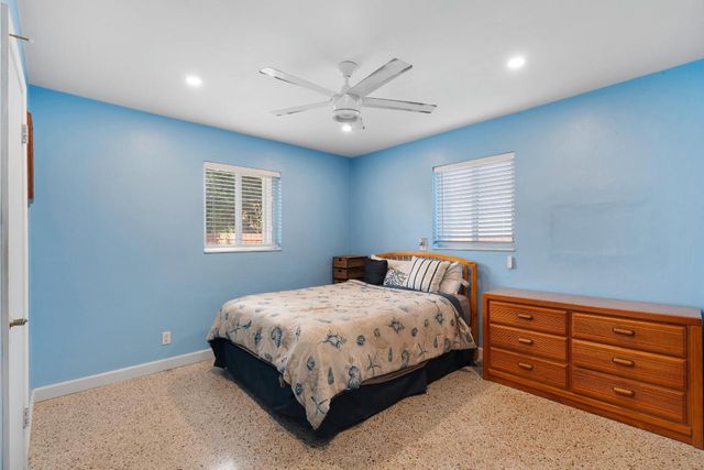 315 SW 6th Court, Boynton Beach, FL 33426