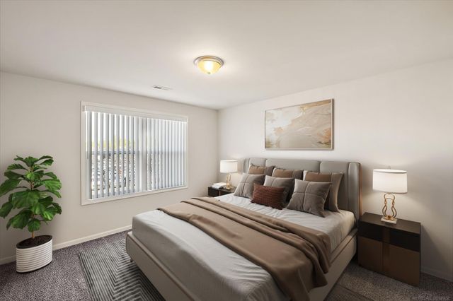 8292 Heywood Circle, Sterling Heights, MI 48312