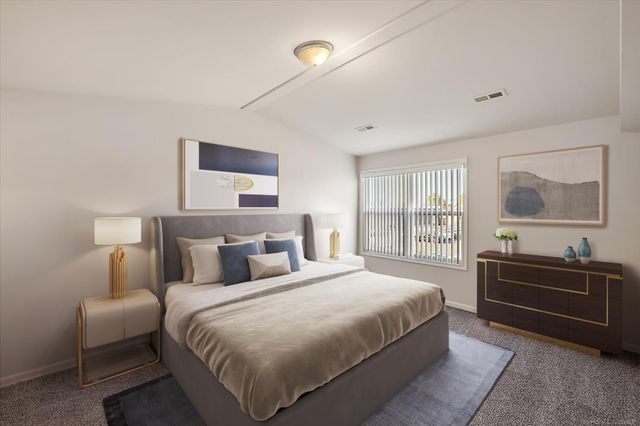 8292 Heywood Circle, Sterling Heights, MI 48312