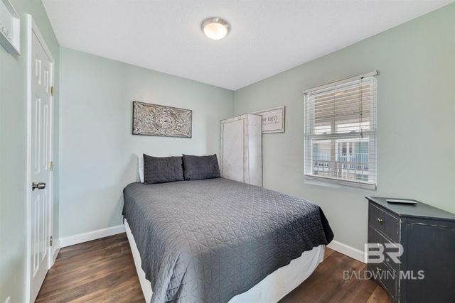 1159 W Beach Boulevard 201, Gulf Shores, AL 36542