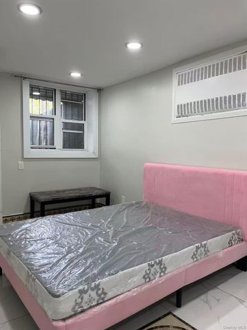 155-17 65 Avenue, Flushing, NY 11357