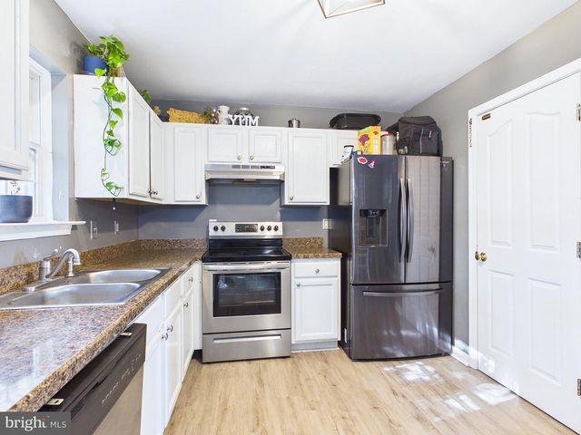 37 PRIVET DR, Etters, PA 17319