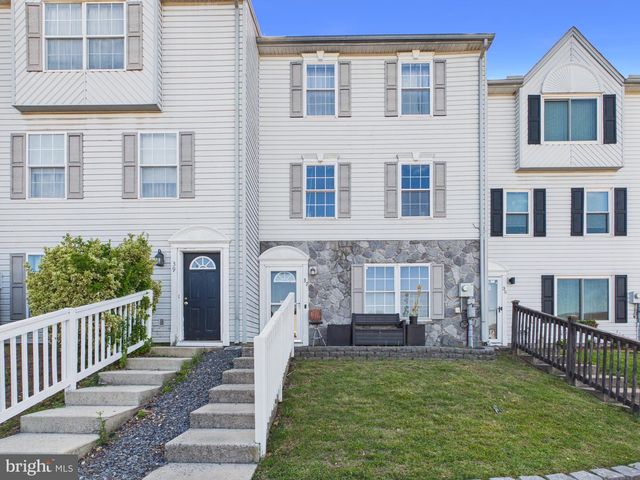 37 PRIVET DR, Etters, PA 17319