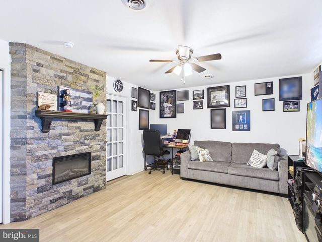 37 PRIVET DR, Etters, PA 17319