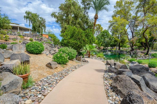 9702 W PINERIDGE Drive, Sun City, AZ 85351