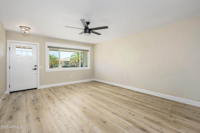 9702 W PINERIDGE Drive, Sun City, AZ 85351