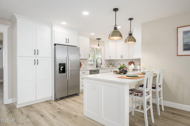 9702 W PINERIDGE Drive, Sun City, AZ 85351