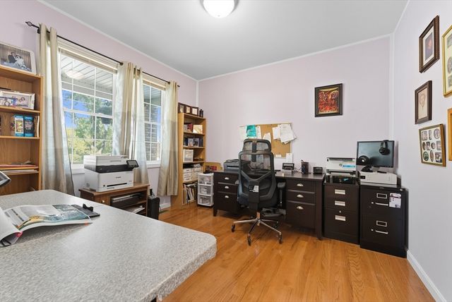 147 Grandview Ave, West Springfield, MA 01089