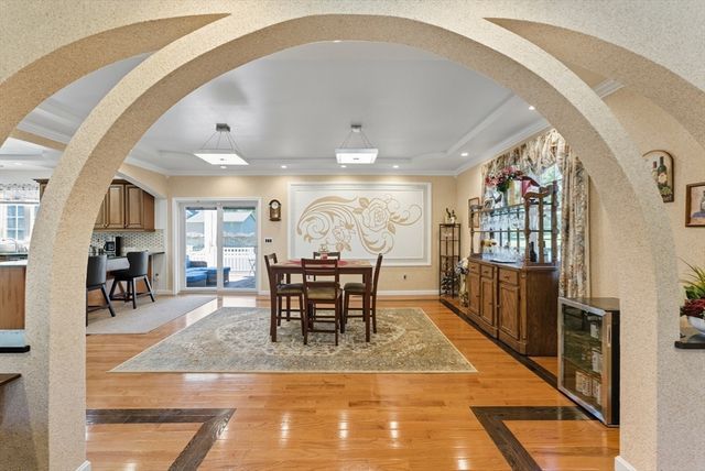 147 Grandview Ave, West Springfield, MA 01089