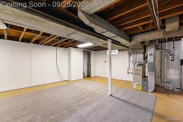 3225 N Vermont Avenue, Royal Oak, MI 48073