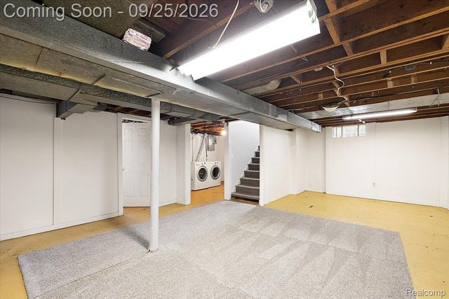 3225 N Vermont Avenue, Royal Oak, MI 48073