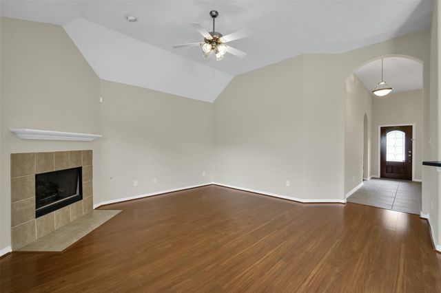 1802 Tavish Lane, Conroe, TX 77301