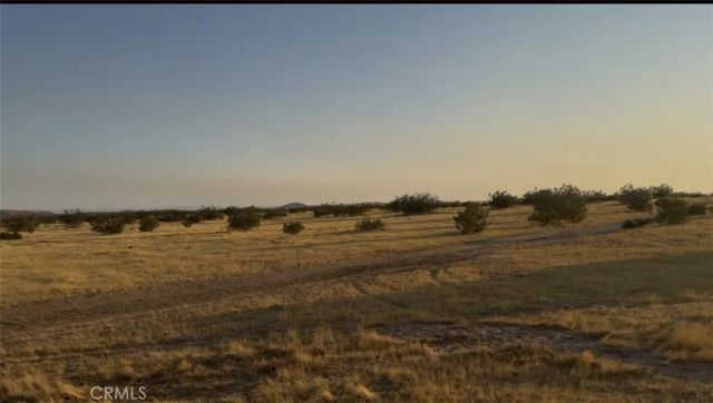 0 0, Edwards, CA 93523