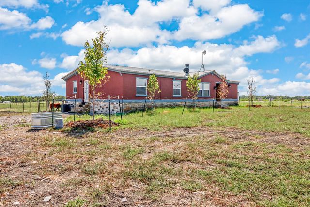 4000 Fm 272, Celeste, TX 75423