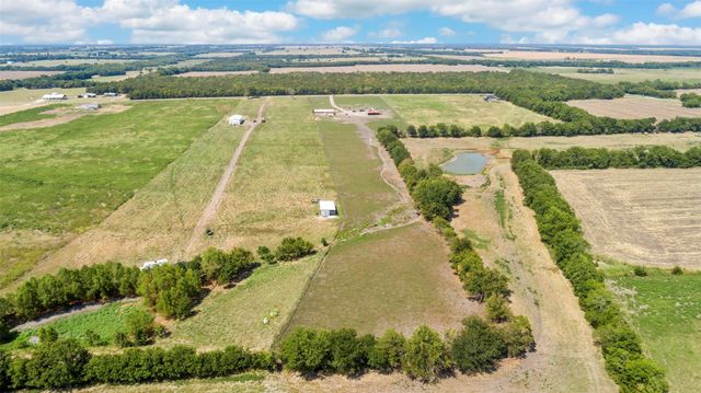 4000 Fm 272, Celeste, TX 75423