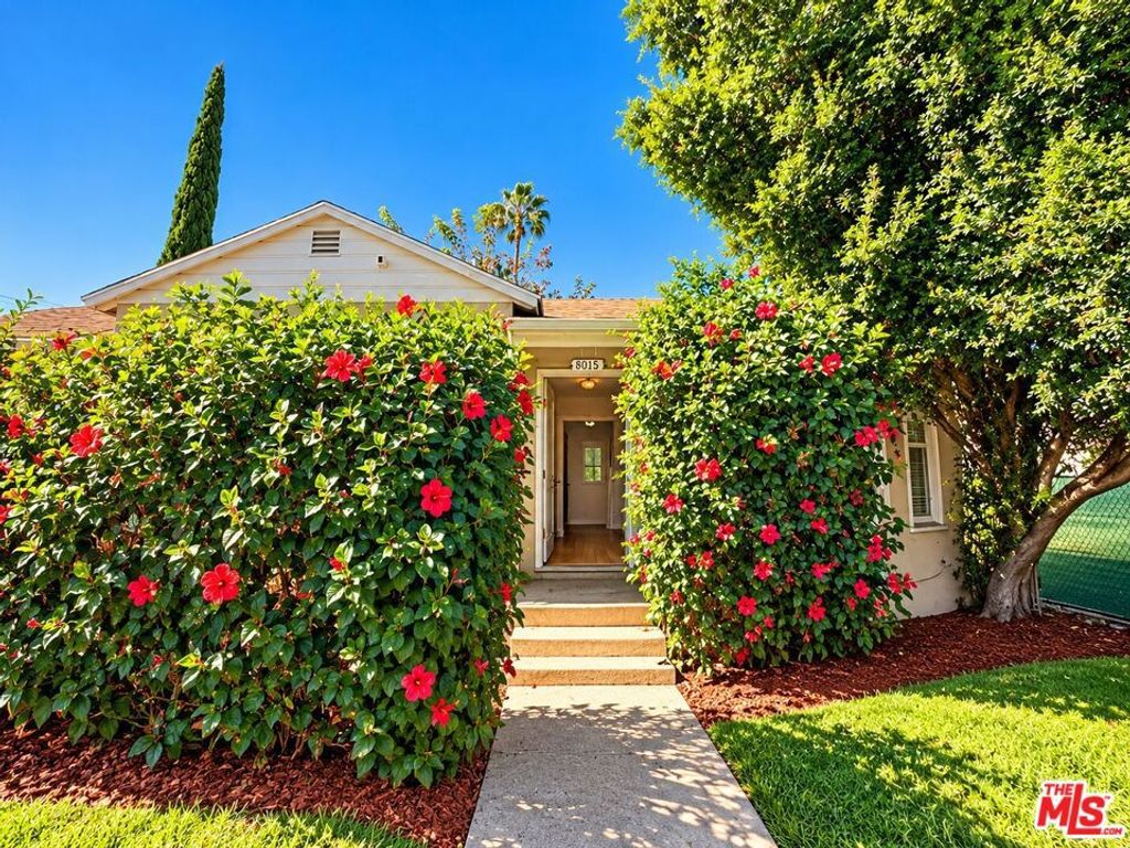 8015 Tilden Avenue, Panorama City, CA 91402 — photo 4