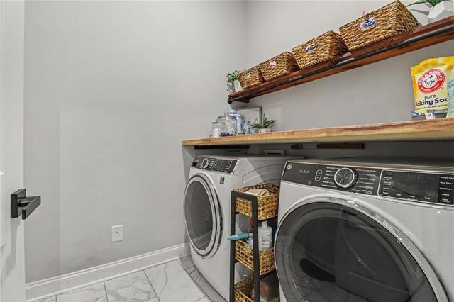 2058 Sydney Cove, Buford, GA 30518