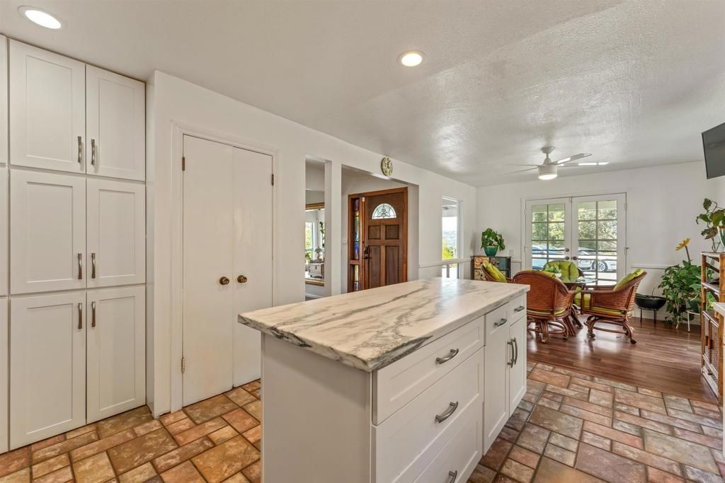 4439 La Canada, Fallbrook, CA 92028 — photo 5