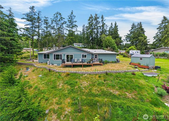 2729 Van Dee Avenue, Greenbank, WA 98253