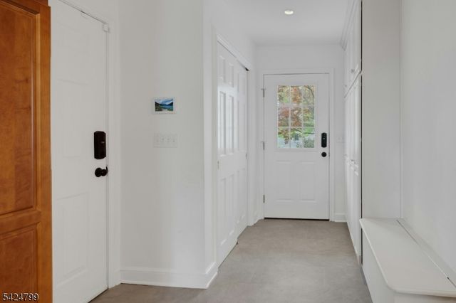 1437 Whipporwill Way, Mountainside Boro, NJ 07092