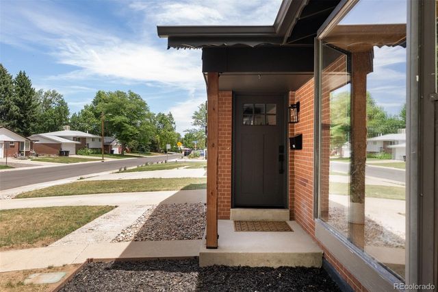 11056 W 62nd Avenue, Arvada, CO 80004