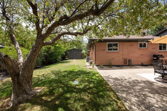11056 W 62nd Avenue, Arvada, CO 80004