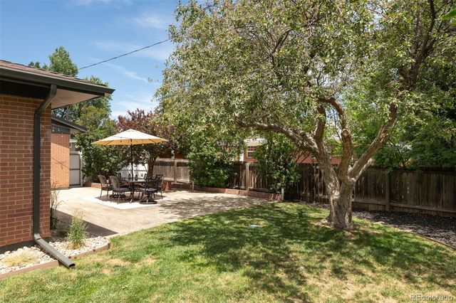 11056 W 62nd Avenue, Arvada, CO 80004